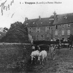 Intérieur de la ferme Pluchet, vers 1910  © Musée de la Ville